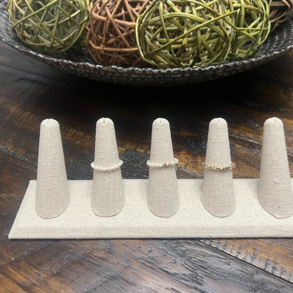 Stella & Dot Pearl Ring Stretch Set - Picture 6 of 6